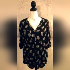 Torrid Tunic skull top. New with tags.